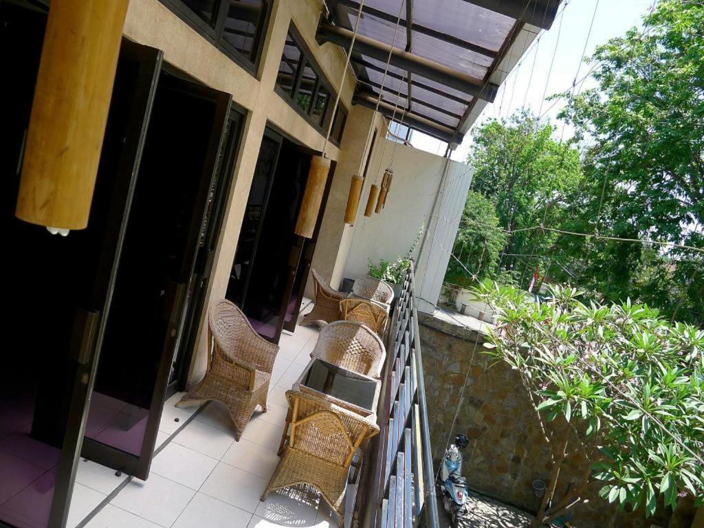 Jawa 22 Hotel And Residence Surabaya Eksteriør bilde